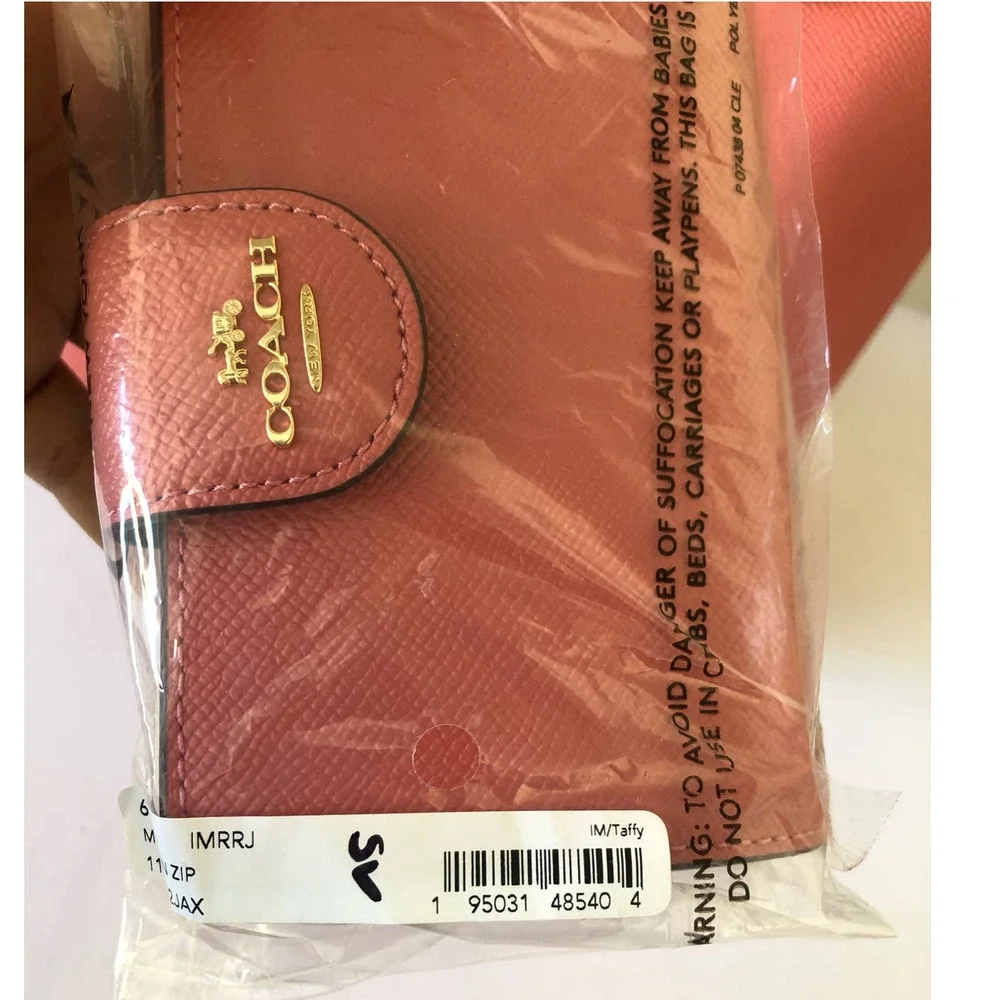 🔥Price drop Coach Gallery Tote in Taffy/Gold and wallet set - Picture 8 of 16